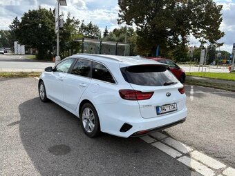Kia Cee´d, 1.6CRDi 100kwExclusive+NAV SCR - 4