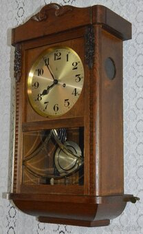 Starožitné skříňové hodiny Gustav Becker 1920 - 4