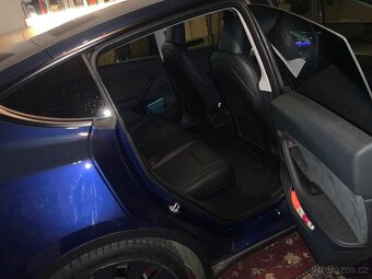 Tesla model Y performance - 4