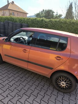 Náhradní díly ze Škoda fabia 2 , 1.2 HTP 51kw, 2008, hatch. - 4