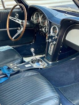 Chevrolet Corvette C2 z roku 1964 - 4