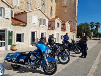 Harley davidson electra glide - 4