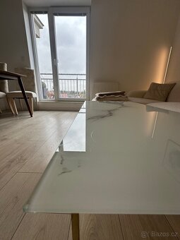 Konferenční stolek - 4