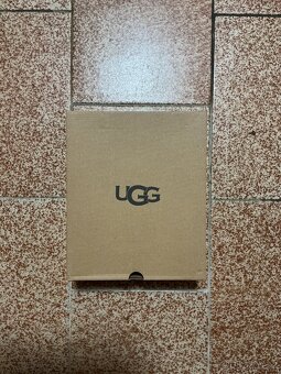 Zimní dámské boty UGG - 4