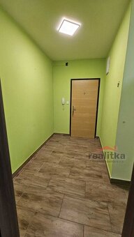 Pronájem bytu 2+1 v Opavě - Kateřinkách - 4