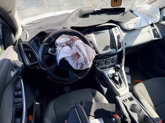 Ford Focus - 4