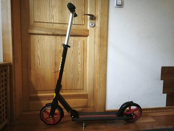 Koloběžka FERRARI - 4