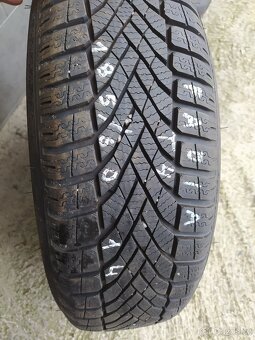 4 x Zimní pneu na ráfcích na Škoda, Vw, Seat 185/60 R14 82T - 4