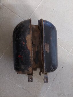 Jawa 550, 555 parez - nadrz - 4