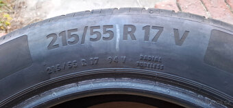 Prodám 4x pneu - Continental 215/55 R17 94V EcoContact 6 - 4