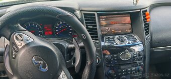 Infiniti fx35 - 4