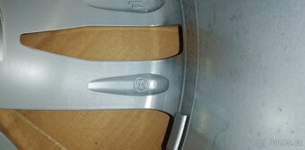 Orig Alu disk VW 5G0601025G 88Z, 7,5Jx18H2 ET51 Golf VII - 4