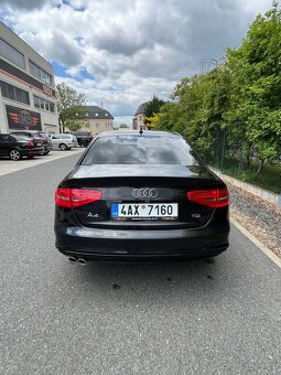 Audi A4 B8 2.0TDI 110kw S-line - 4