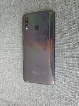 SAMSUNG Galaxy A40 - 4