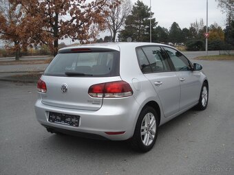 Volkswagen Golf 2.0 TDi 4 MOTION HIGHLINE - 4