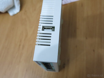 prodám WiFi router Mikrotik RB751U-2HnD s USB ext. ant. - 4