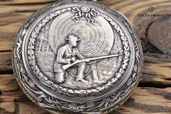 Hodinky DOXA ze střeleckého festivalu v Mâconu - 4