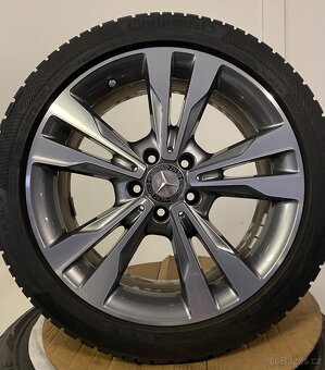 Original zimni Mercedes C W205 r18 + 225/45/18 95% - 4