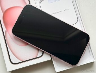 iPhone 15 Pink BATERIE 100% TOP - 4