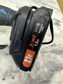 Aku mini řetězová pila (607) - 4