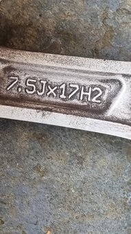 Sada ALU BORBET R17 - 4