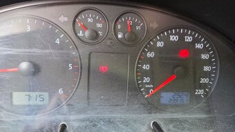 Prodám VW Transporter T5 LONG 4x4 "šmoula" - 4