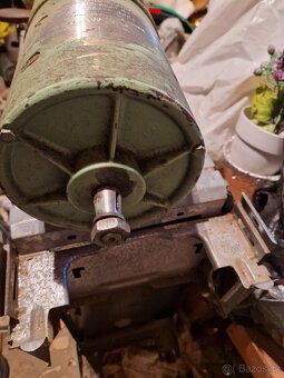 Dynamo 12v 300w - 4