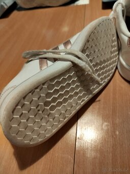 Sportovní boty ADIDAS vel.32 - 4