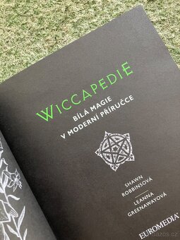 Wiccapedie - 4