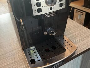 ochranu nerezového krytu odkapové misky kavovar delonghi - 4