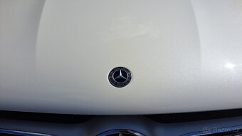 MERCEDES - BENZ GLC 220 d 4MATIC 125kw r.v.2019 - 4