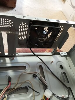 Case PC s displejem 46x42x18 - 4