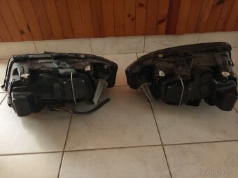 Prodám světla na Audi A6 - 4