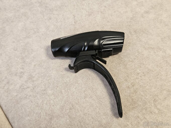 Přední světlo FORCE SHARK 700LM USB - 4