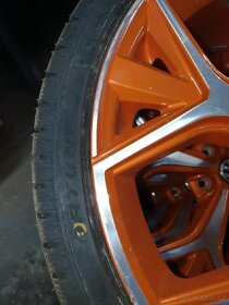 Nové elektrony a nové zimní pneu 235/35 R19 - 4