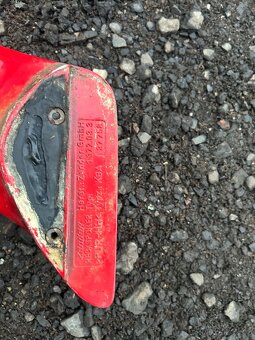 Křídlo bmw e36 compakt ZENDER - 4