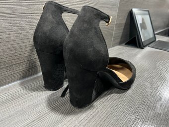 Nové ABOUT YOU Lodičky 'Eva' vel 37 - 4