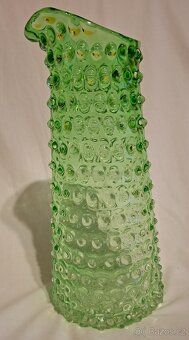 SKLENĚNÝ DŽBÁN - 4