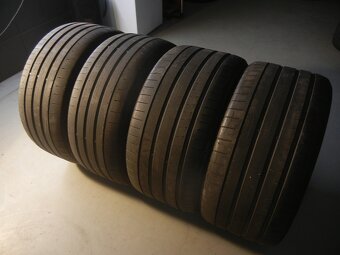 Letní pneu Yokohama 285/40R22 + 325/35R22 - 4
