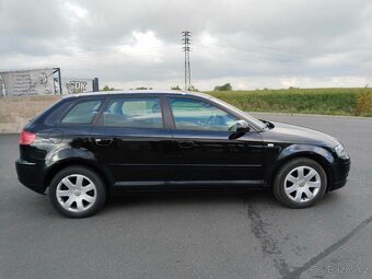 Audi A3 SportBack - 4