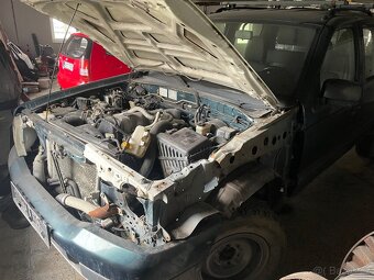 Ford Ranger 2.5 td 2006 - 4
