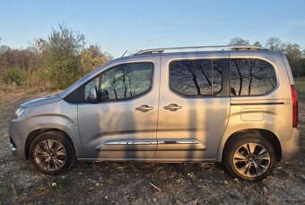 Toyota Proace City Verso 1.5 Nafta - 4