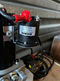 Nové hydraulické čerpadlo 12V - 4