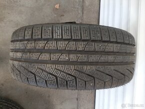 Pirelli Sottozero 245/35r20 zimní - 4