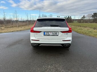 Volvo V60 Cross Country D4 AWD Polestar odpočet dph - 4