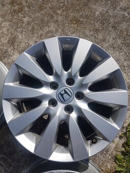 ALU kola R17 na HONDA CIVIC 9G - 4