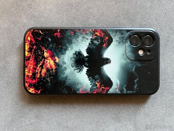 Prodám IPhone 12 - 4