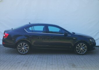 ŠKODA Octavia 2.0 TDI 110kW DSG Liftback Laurin & Klement ČR - 4
