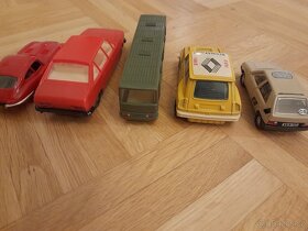 Sběratelská retro autíčka /KDN, KZ SemiIy, Igra, Eselle/ - 4