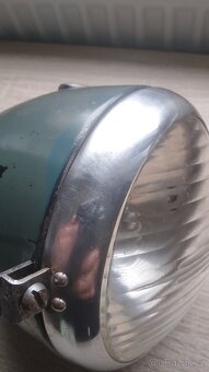 Prodám kompletní světlomet na motocykl ČZ 150C - 4